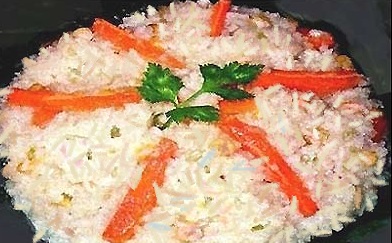 Рис с морковью, луком, чесноком фотография
