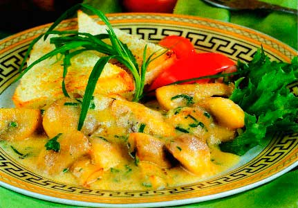 Грибы с сыром вином и сметаной