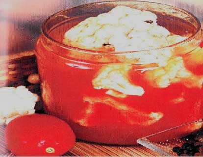 Капуста маринованная с помидорами и тмином