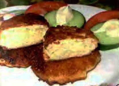 Капустные котлеты с огурцами майонезом