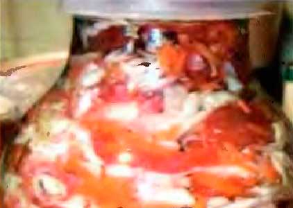 Капуста квашеная с медом и базиликом
