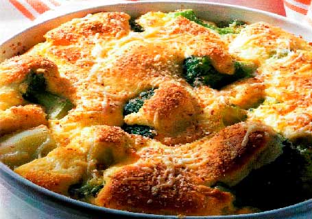Капуста с гарниром под соусом с сыром