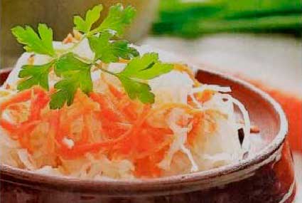 Капуста квашеная с морковью и тмином