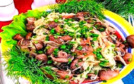 Капуста квашеная с грибами зеленым луком