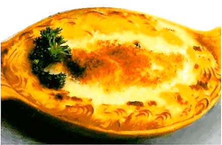 Картофельное пюре запеченное с сыром сметаной фотография