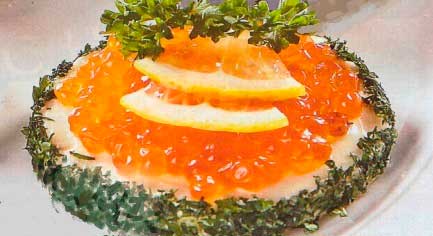 Бутерброды с красной икрой и творогом