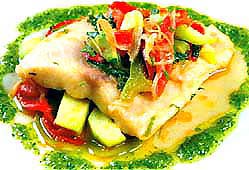 Рыба тушеная с овощами фотография