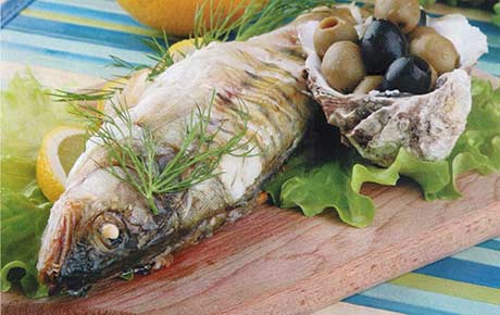 Судак фаршированный шампиньонами с рисом
