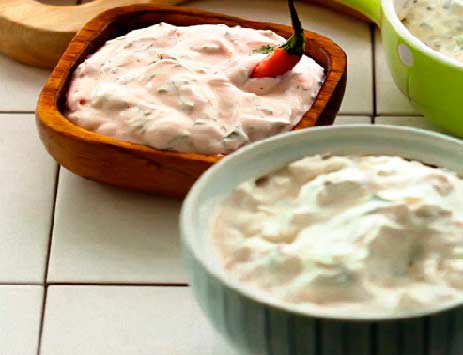 Соус сметанный с зелени кориандра и укропа