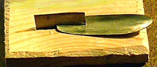 Лепесток балансира с концевой лопастью на приспособлении